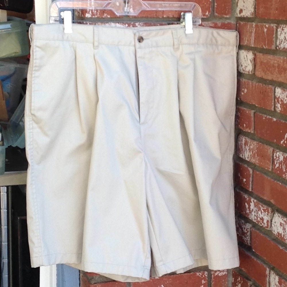 3 For $15 size 42 Cambridge Classics Shorts